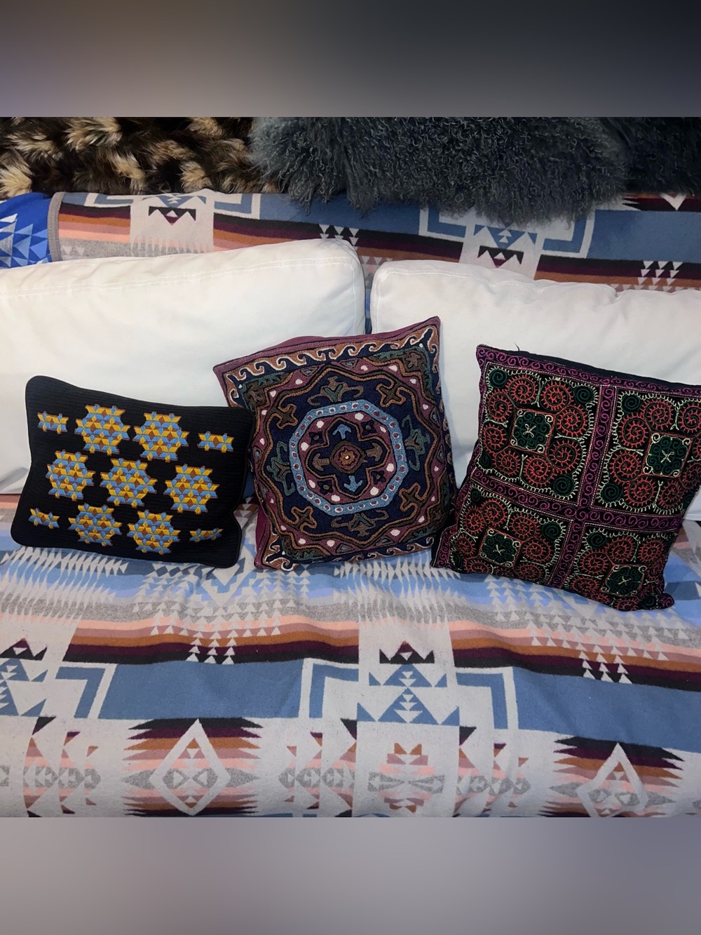 Set of 3 Embroidered Decorative Throw Pillows - Multicolor